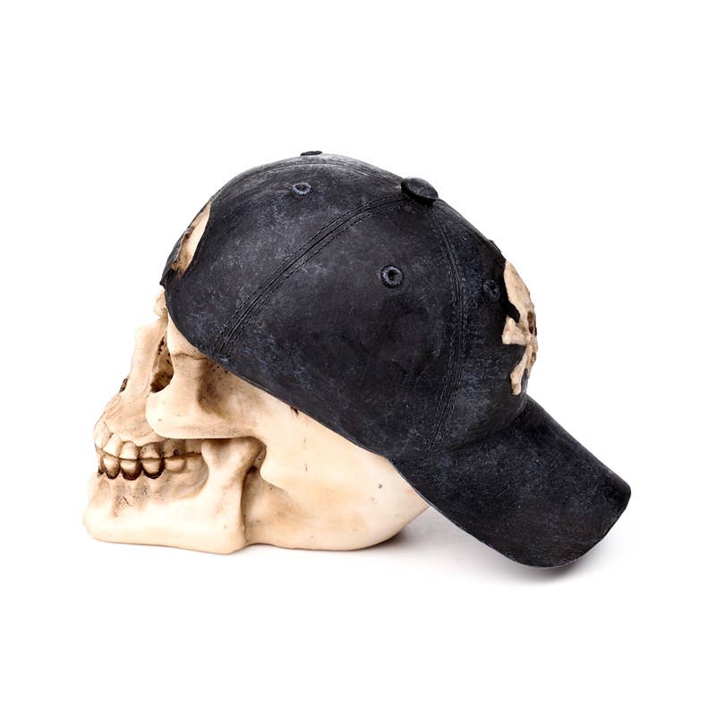 Skull med Omvendt Baseballkasket