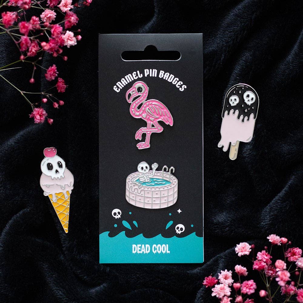 Dead Cool skelet og Flamin-goth flamingo emalje-pins sæt