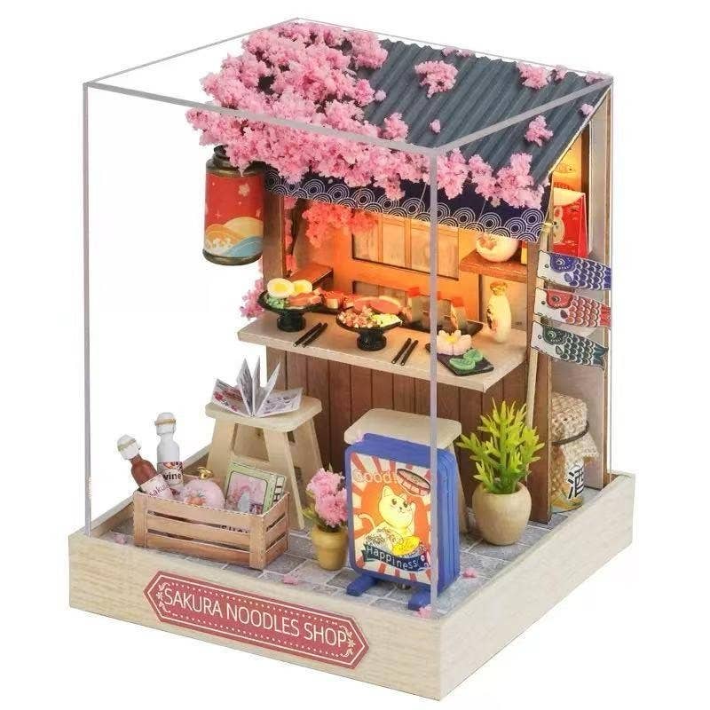 Sakura Noodles – Book Nook fra SKY NET