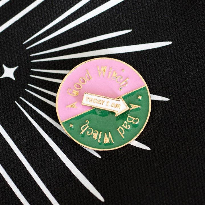 "Hvilken heks er du?" snurrende pin-mærke