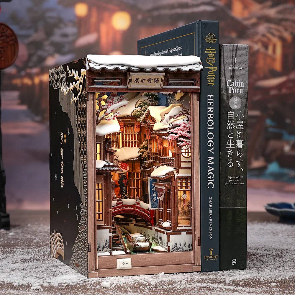 Kyoto Snow Whisper - Book Nook fra CUTEBEE