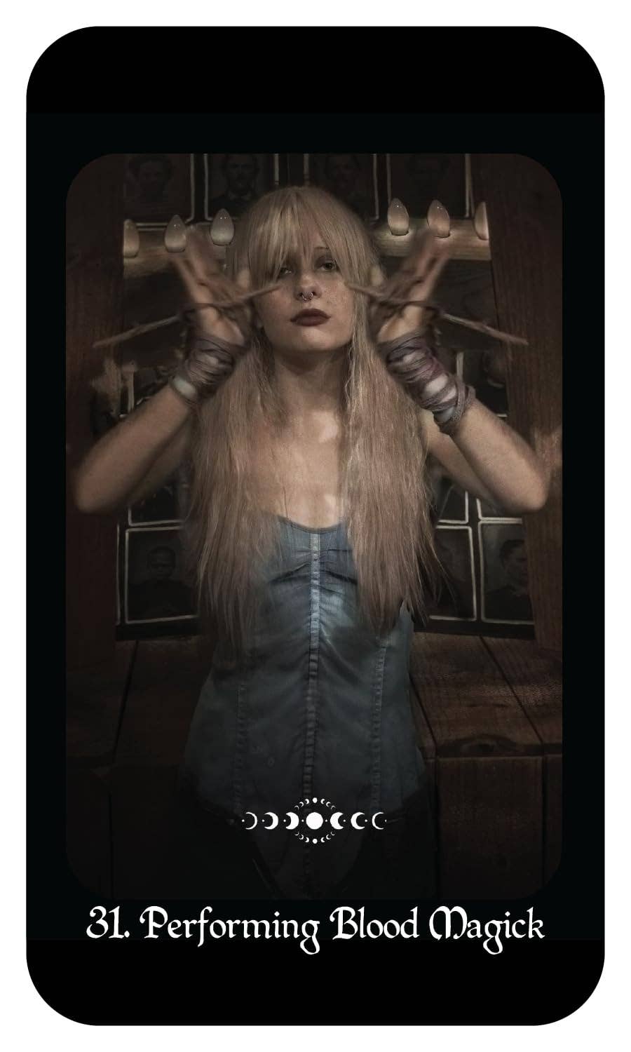 Gothic Witch's Oracle-kort – Raven Digitalis & John Santerineross