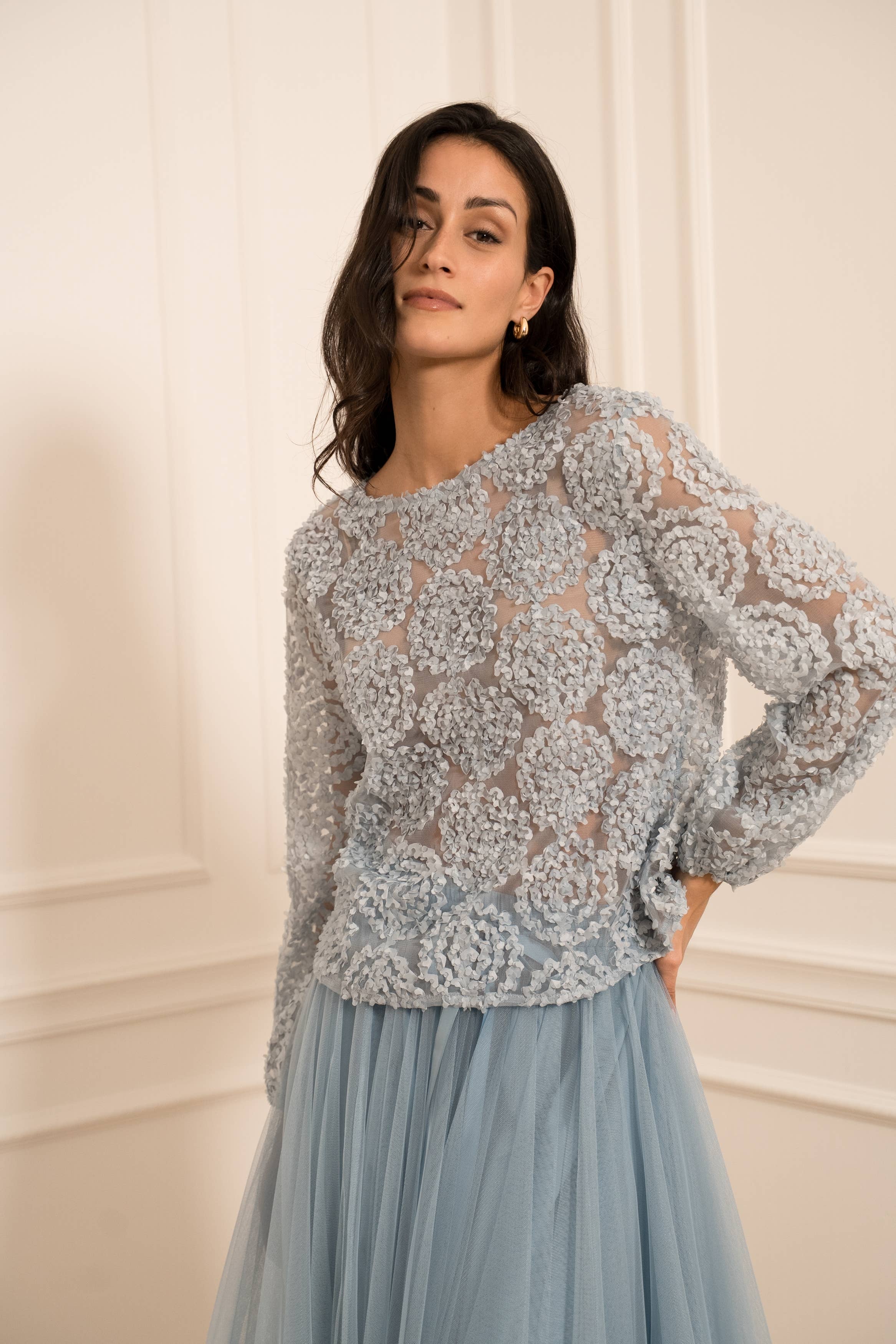 CHOKLATE PARIS - Bluse med teksturerede rosetter